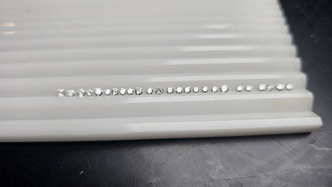 Natural Melee Diamonds (min 1ct order) 2.1mm - 2.7mm DEF VS2+ VG+ make - Far East Gems & Jewellery