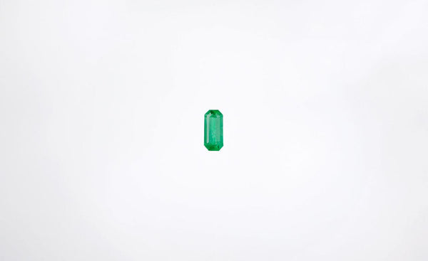 0.26ct Natural Green Emerald (Clarity Enhanced-F1) - Far East Gems & Jewellery
