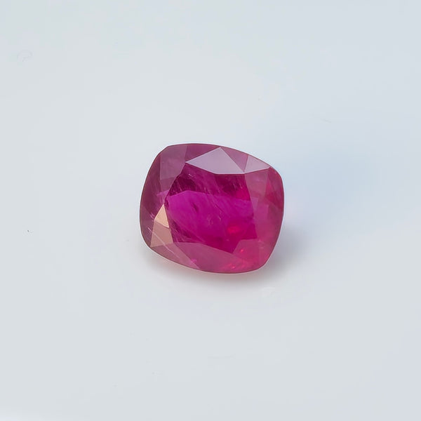 Thai Ruby 3.10ct - Far East Gems & Jewellery