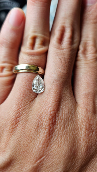 3.01ct K SI2-I1 Pear Shape Natural Diamond - Far East Gems & Jewellery