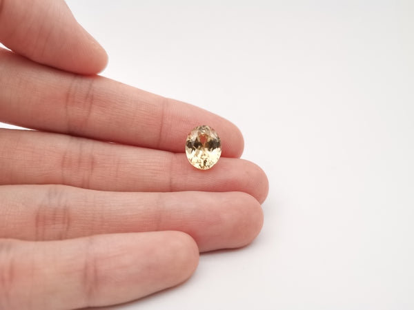 Zircon 5.87ct - Far East Gems & Jewellery