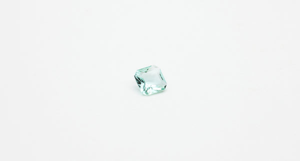 Green Beryl 1.42ct - Far East Gems & Jewellery