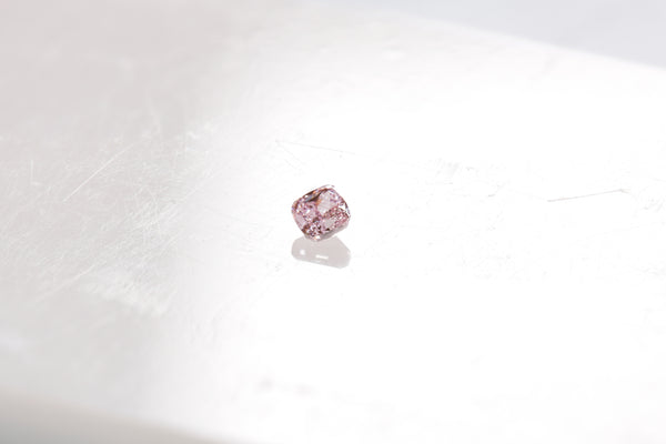 Pink Diamond - Fancy Purple Pink VS1 Diamond 0.33ct - Far East Gems & Jewellery